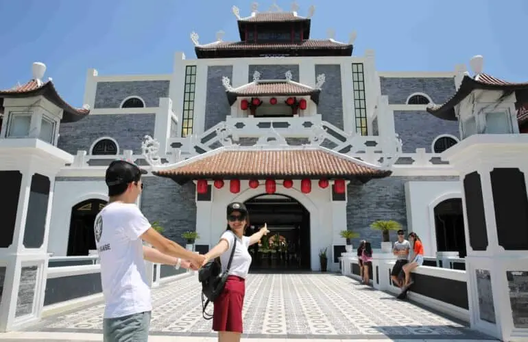 Halong bay join